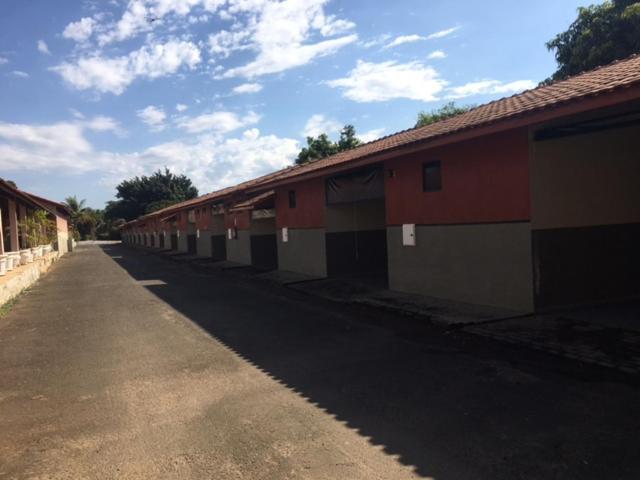 Lux Motel Holambra Εξωτερικό φωτογραφία